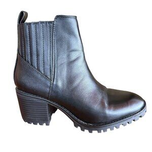 Zara Leather Ankle Boots Women's 37, Lug Soles, Side Gussets Black, US size 6.5